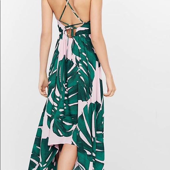 Express Dresses & Skirts - Express Palm Leaf Print Dress